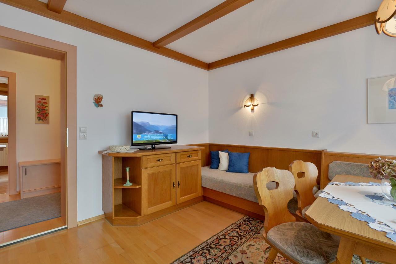 Haus Dejakom מאיירהופן מראה חיצוני תמונה